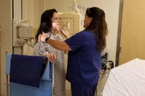 Nhật Kim Anh bị tai biến phải huỷ hàng loạt show diễn ở Mỹ