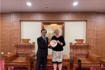 Lãnh đạo LHHVN tiếp Trưởng đại diện tổ chức BftW chào kết thúc nhiệm kỳ