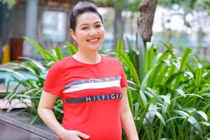 Thực hư chuyện Lê Khánh sinh con thứ 2 "mẹ tròn con vuông"