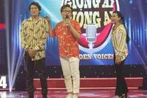 Kiều Minh Tuấn - Cát Phượng vui vẻ đi ghi hình game show