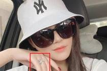 Thu Quỳnh khoe nhẫn ngón áp út, đã được bạn trai cầu hôn?