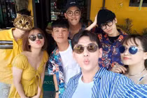 Lộ diện bạn trai mới của ca sĩ Văn Mai Hương?