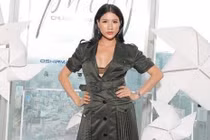 Trang Trần set kèo cùng nữ đại gia, tuyên bố “chơi tiền mặt“