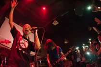 Ảnh xúc động trong đêm nhạc tưởng nhớ Trần Lập