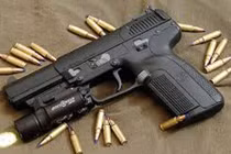 Tìm hiểu loại súng ngắn đầu tiên có cơ chế nạp đạn liên tục