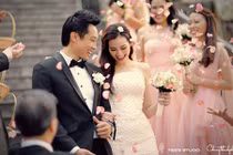 4 váy cưới đính pha lê của cô dâu Trúc Diễm