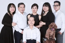 Mẹ ốm nặng cũng là lúc các con biết cách “làm con“