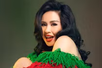 NSND Thanh Lam tuổi U60 vẫn có làn da căng bóng 