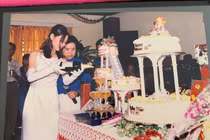 Thanh Thảo khoe ảnh sinh nhật 20 tuổi tổ chức như lễ cưới 