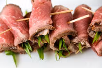 Nguy hại khó lường từ món ăn tái sống