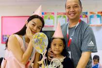 Phạm Quỳnh Anh - Quang Huy hội ngộ mừng sinh nhật con