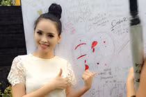 Hình ảnh gây "choáng" của Lại Hương Thảo tại Miss World