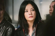 Triệu Vy xuất hiện sau ồn ào bị phong sát