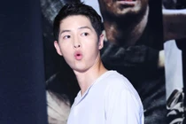 Song Hye Kyo không đến chúc mừng phim mới của Song Joong Ki