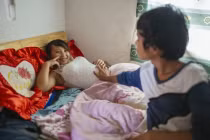 Cuộc sống khó tin của cô dâu yêu 3 ngày đã cưới