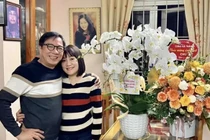 Cuộc sống bình dị bên vợ kém 16 tuổi của NSND Trọng Trinh 