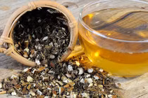 Loại trà thảo mộc giúp giảm viêm, làm mát cơ thể ngày nắng nóng