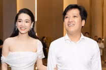 Nhã Phương giảm 15 kg sau sinh, bị chồng ép ăn vì gầy