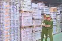 Bộ Y tế nói gì về vụ gần 600 nhãn hiệu sữa giả?