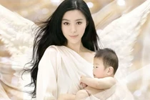 Lại rộ tin đồn Phạm Băng Băng sinh con trai, vừa mừng đầy tháng