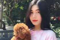 Xao xuyến nhan sắc cô giáo tiếng Anh thi Hoa hậu Việt Nam 2020