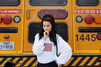 Đông Nhi tiết lộ sự cố hoảng hồn trong chuyến lưu diễn Mỹ