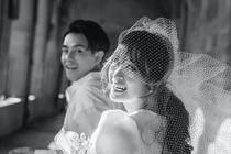 Đông Nhi công bố thiệp cưới, lộ ngày lên xe hoa cùng Ông Cao Thắng