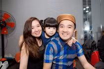 Vợ Dương Ngọc Thái suy sụp khi biết chồng có con với fan