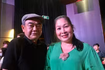 NSND Hồng Vân xem xét kiện kênh YouTube đưa tin chị qua đời