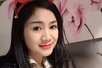 NSND Thu Hà "lá ngọc cành vàng" trẻ đẹp ở tuổi ngoài 50