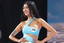 BTC Hoa hậu Hoàn vũ VN lên tiếng về sự cố Thúy Vân lộ ngực 