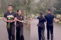 Lệ Quyên tay trong tay tình trẻ Lâm Bảo Châu ở Côn Đảo