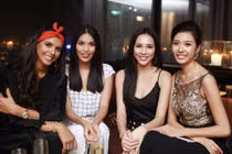 Top 3 Hoa khôi Áo dài đọ sắc cùng Miss World 2011