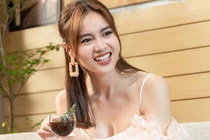 Ninh Dương Lan Ngọc khóc mãi không dừng khi lần đầu đóng cảnh nóng