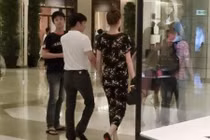 Giữa scandal "người thứ 3", Hồ Ngọc Hà khóa Facebook né bão dư luận 