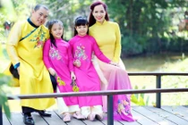 Sao Việt rực rỡ sắc màu đón Tết Ất Mùi 2015