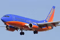 Xin lỗi và bồi thường khi phi công “chọn nhầm” sân bay