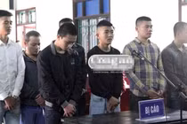 Kẻ chết, người tù vì thói “yêng hùng” 