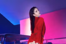 Ngọc Trinh đón năm mới 2022 với màn khoe vòng 3 phản cảm