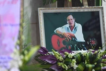 Lễ tang nhạc sĩ Vinh Sử tại nhà riêng