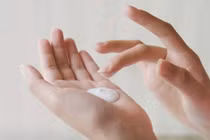 Lý do thu hồi trên toàn quốc sản phẩm Roseders Cream 