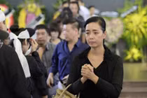 Nghệ sĩ Việt nghẹn ngào tiễn biệt NSND Đình Quang