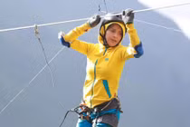 Hải Băng treo mình giữa vực thẳm trong Cuộc đua kỳ thú