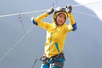 Hải Băng treo mình giữa vực thẳm trong Cuộc đua kỳ thú