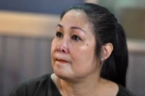 NSND Hồng Vân đóng cửa hai sân khấu vì COVID-19