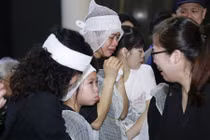 Hình ảnh rơi nước mắt trong lễ tang nhạc sĩ Trần Lập