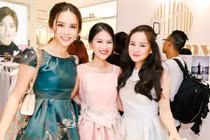 Ngọc Thanh Tâm khoe sắc cùng dàn mỹ nhân Việt