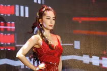 Quỳnh Nga mặc gợi cảm, tái xuất ấn tượng sau ly hôn