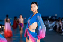 Đôi chân cực phẩm của thí sinh Miss World Vietnam cao khủng 1m85