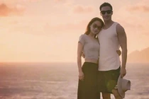 Chung Hân Đồng được bạn trai bác sĩ cầu hôn